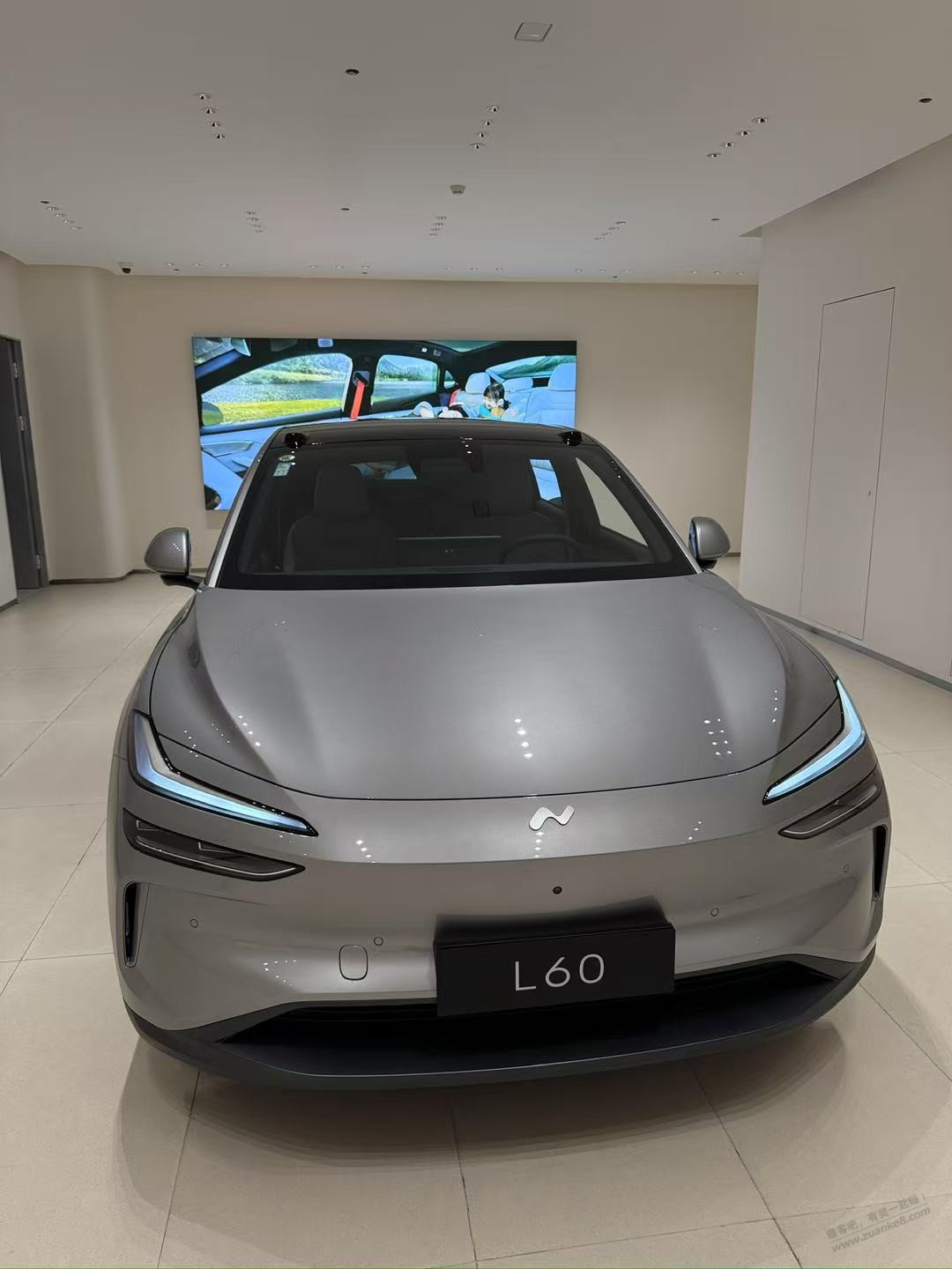 补两张乐道L60的图 还有价格表